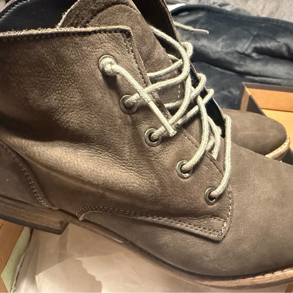 Diba Booties - Picture 2 of 6